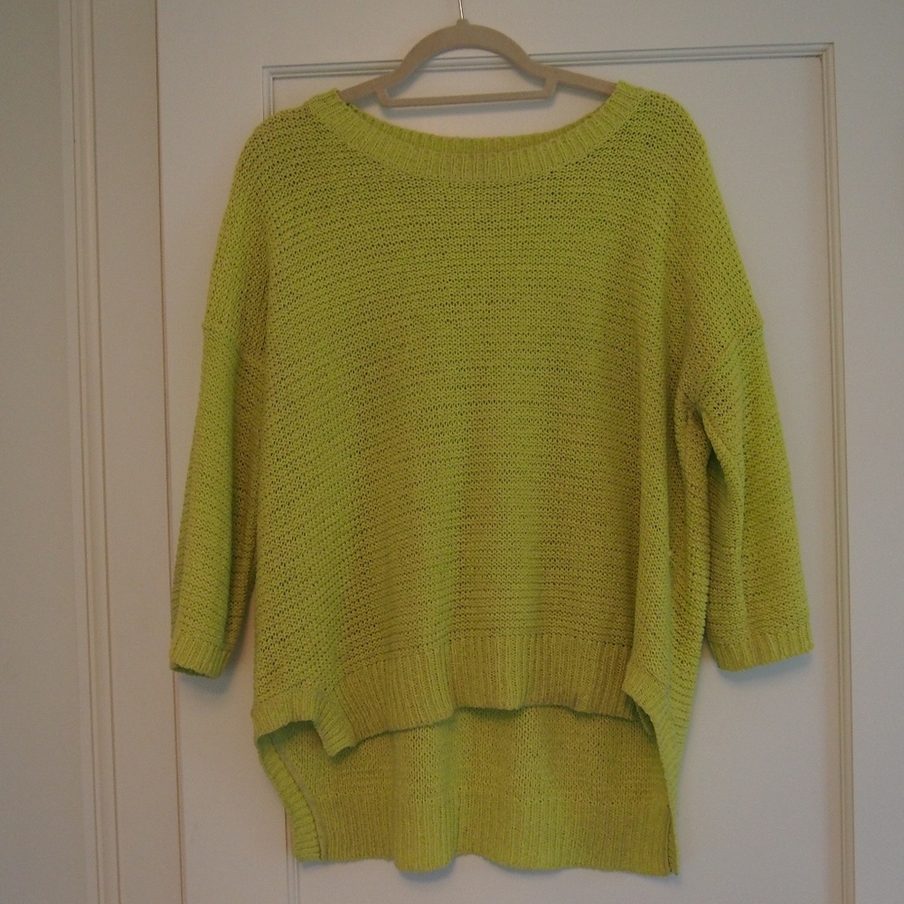 fashionable bright green oversized top for women